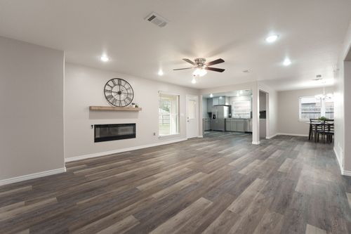 2504 Hanson Rd, Killeen, TX, 76543-5082 | Card Image