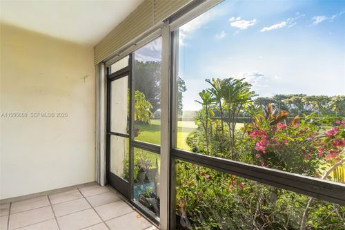 106-9820 S Hollybrook Lake Dr, Pembroke Pines, FL, 33025-1617 | Card Image