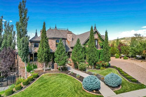 12527 N Wildflower Ln, Highland, UT, 84003-8930 | Card Image