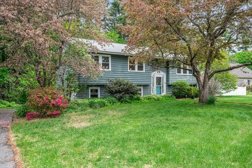 9 Sunrise Dr, Hudson, NH, 03051 | Card Image