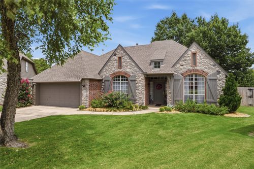 9519 E 78th Pl, Tulsa, OK, 74133-4945 | Card Image