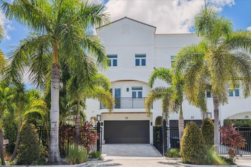 55 Isle Of Venice Dr, Fort Lauderdale, FL, 33301-1430 | Card Image