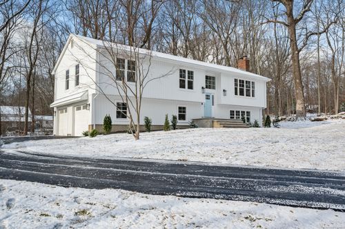 15 Senior Drive, Easton, CT, 06612 | Card Image