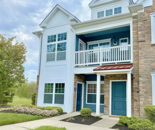 92 Millie Ct, Patchogue, NY, 11772-4178 | Card Image