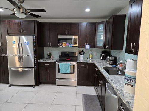 20-295 Jacaranda Dr, Plantation, FL, 33324-2542 | Card Image