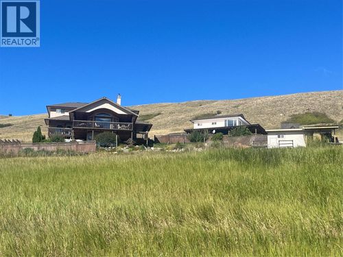 4425 Strawberry Heights Rd, Kamloops, BC, V2H6C2 | Card Image