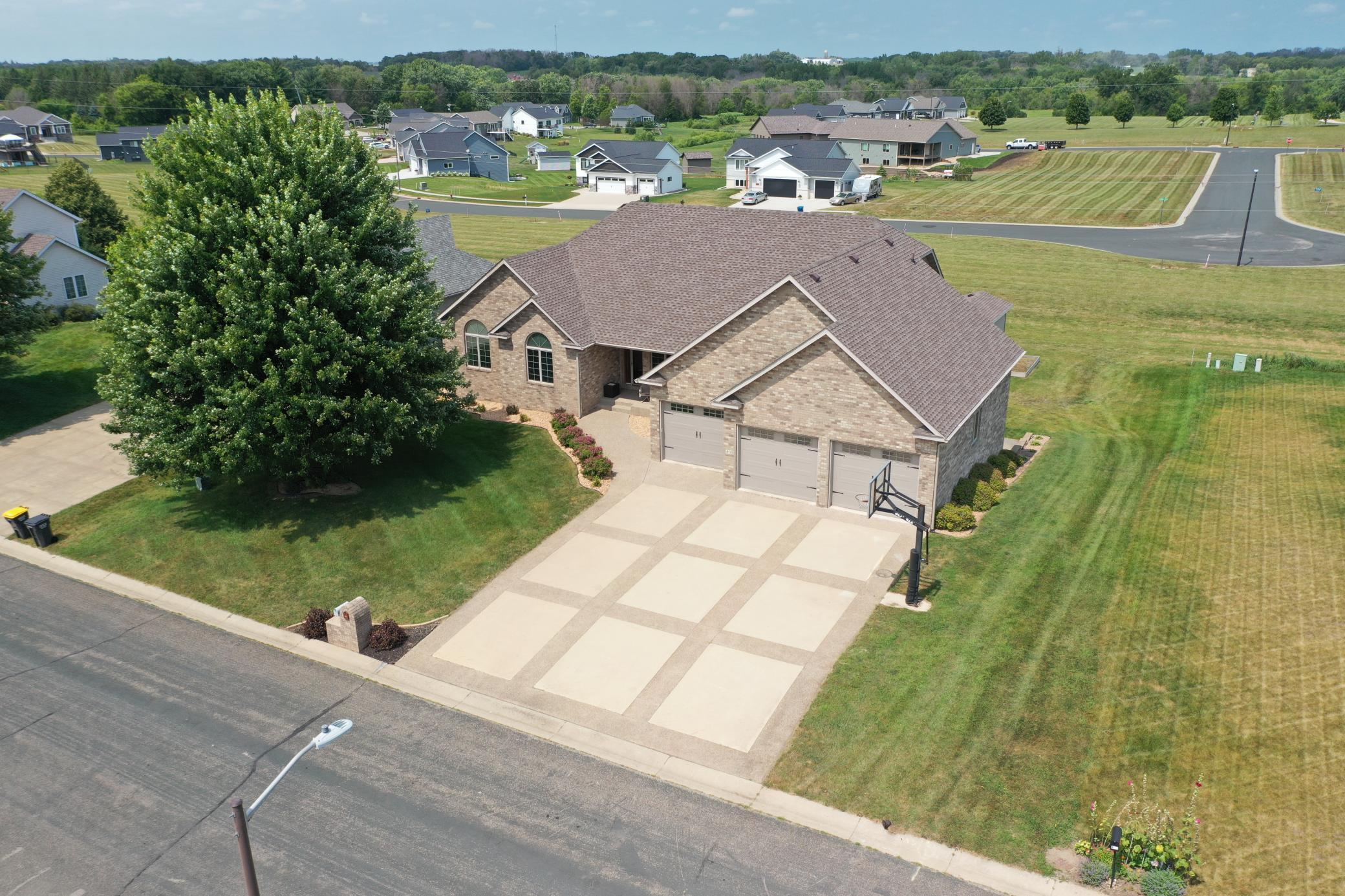 9th St, Dodge Center, MN 55927