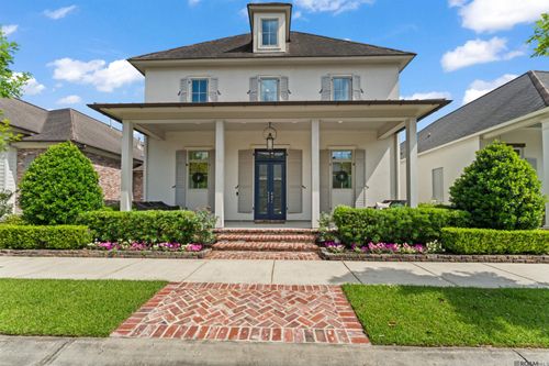 8323 Billiu St, Baton Rouge, LA, 70817-4018 | Card Image