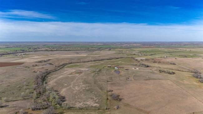 14460 N County Road 3070, House other with 4 bedrooms, 3 bathrooms and null parking in Lindsay OK | Image 19