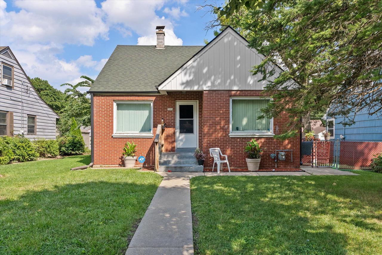 47th St, Milwaukee, WI 53218