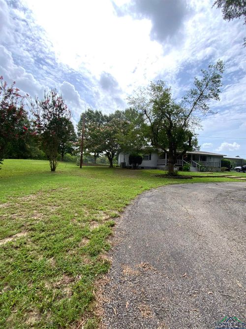 2633 River Rd, Kilgore, TX, 75662-4974 | Card Image