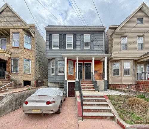 12 Romaine Ave, Jersey City, NJ, 07306-5604 | Card Image