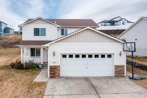 1065 Sw Latour Peak St, Pullman, WA, 99163 | Card Image