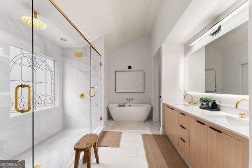 4048 Kingsley Park Ln, Peachtree Corners, GA, 30096-2427 | Card Image