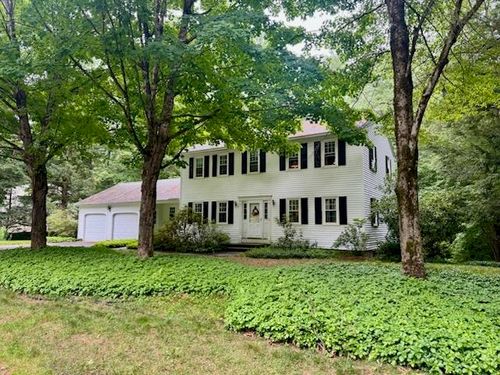 22 Blackberry Ln, Keene, NH, 03431-2117 | Card Image