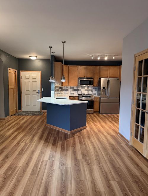 unit-417-12501 Nicollet Ave, Burnsville, MN, 55337-5910 | Card Image