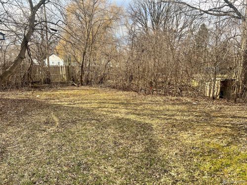 945 S 27th St, Saginaw, MI, 48601-6543 | Card Image