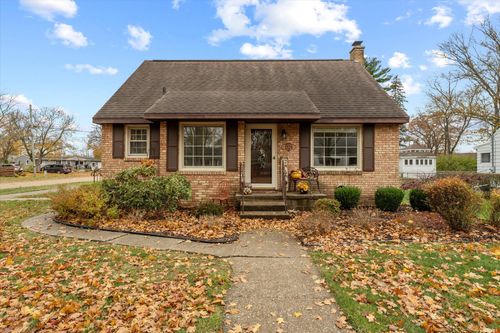 1526 Inner Dr, Niles, MI, 49120-3807 | Card Image