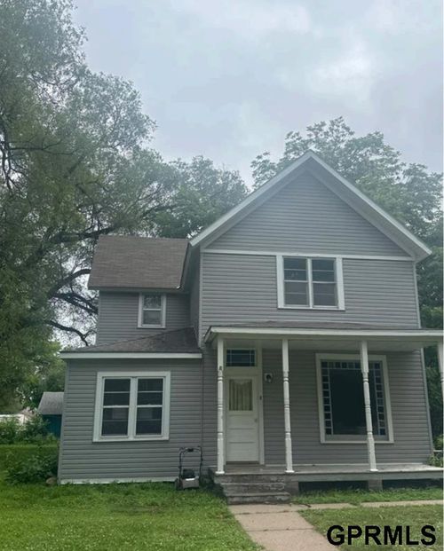 1450 N D St, Fremont, NE, 68025-3489 | Card Image