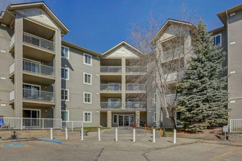 5309 - 604 8 Street Sw, Home with 2 bedrooms, 1 bathrooms and 2 parking in Airdrie AB | Card Image