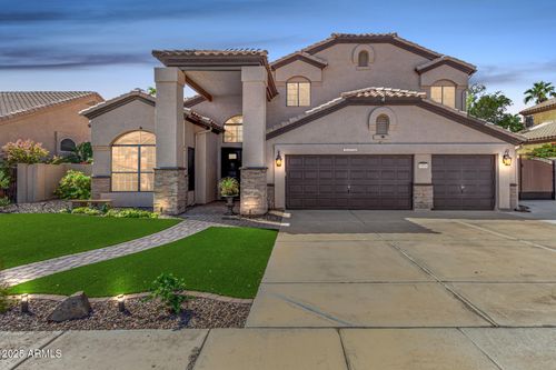 16024 S 7th Dr, Phoenix, AZ, 85045-0640 | Card Image