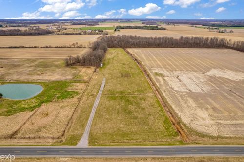 00000 Galbraith Line Rd, Yale, MI, 48097 | Card Image