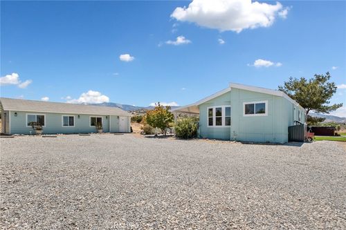 8837 Malpaso Rd, Phelan, CA, 92371-8949 | Card Image