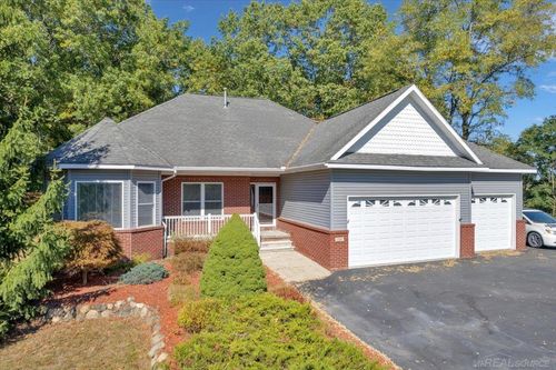 188 W Glass Rd Road, Brandon Charter Township, MI, 48462 | Card Image