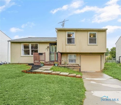 1937 Northwyck Dr, Toledo, OH, 43611-1759 | Card Image