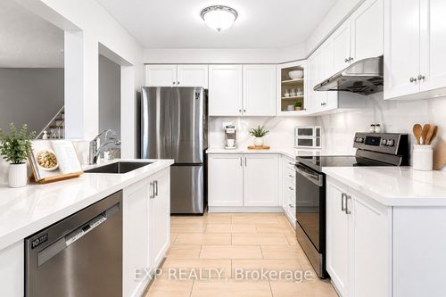 34-485 Green Rd, Stoney Creek, ON, L8E6A7 | Card Image