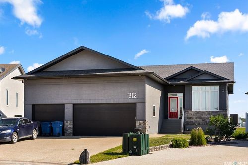 312 Plains Crt, Pilot Butte, SK, S0G3Z0 | Card Image