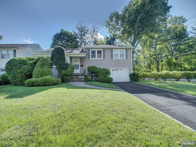 Wakeman St, West Orange, NJ 07052
