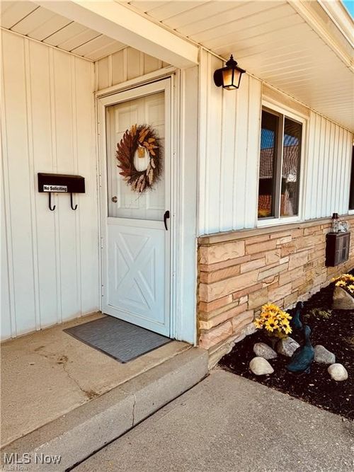 apt-b4-5651 Broadview Rd, Parma, OH, 44134-1657 | Card Image