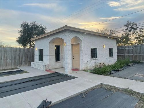 108 N Nebraska Ave, San Juan, TX, 78589-3036 | Card Image