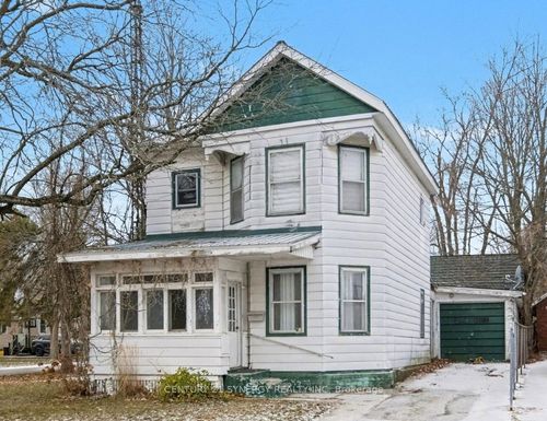 82 Abel St, Smiths Falls, ON, K7A4M5 | Card Image