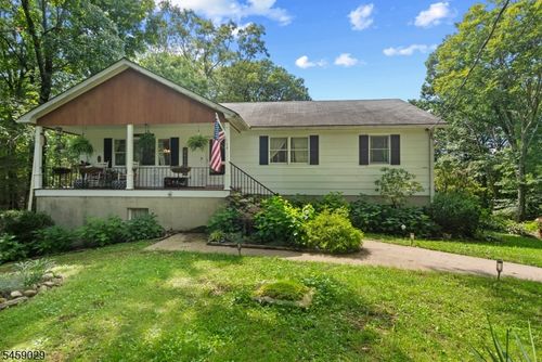 54 Skyview Rd, West Milford, NJ, 07480-4407 | Card Image