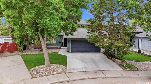 1122 Bayda Cres, Regina, SK, S4N6Y6 | Card Image
