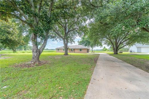 1566 Front St, Cottonport, LA, 71327-3516 | Card Image