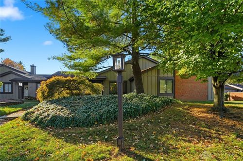 1462 Carriage Trace Blvd, Centerville, OH, 45459-2448 | Card Image