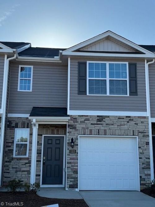 1323 Broholmer Ln, Greensboro, NC, 27405 | Card Image