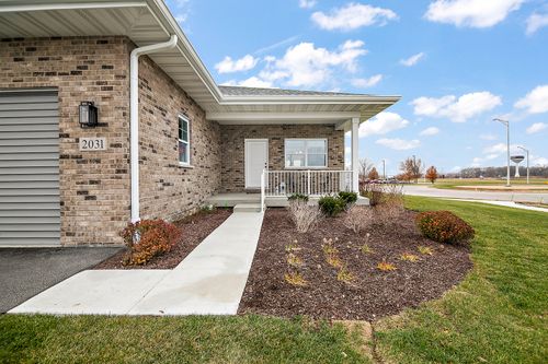 817 Heritage Woods Dr, Minooka, IL, 60447-8296 | Card Image