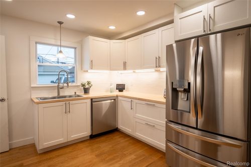 6600 Payne Ave, Dearborn, MI, 48126-1792 | Card Image