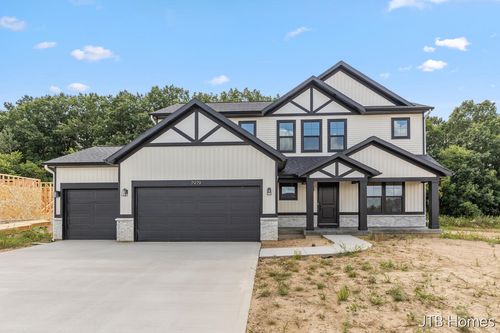 23-7979 Cresswell Ct, Caledonia, MI, 49316-7961 | Card Image