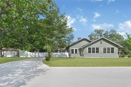 3102 Hamilton St, La Porte, TX, 77571-7050 | Card Image