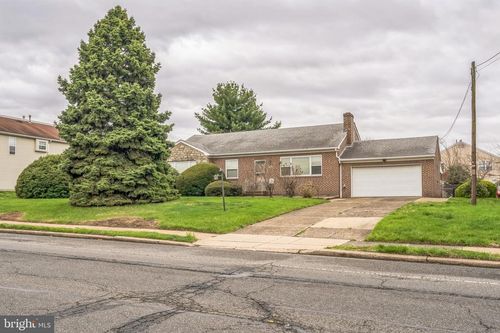 1718 Rhawn St, PHILADELPHIA, PA, 19111-2920 | Card Image