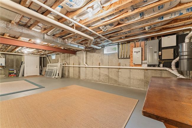 11 Newbury Dr, Condo with 2 bedrooms, 4 bathrooms and 6 parking in Westerly RI | Image 11