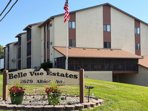 203-2679 Albion Ave, Fairmont, MN, 56031-3322 | Card Image