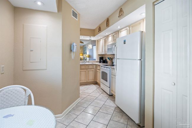 APT-608 - 13753 Perdido Key Dr, Condo with 2 bedrooms, 2 bathrooms and null parking in Pensacola FL | Image 14