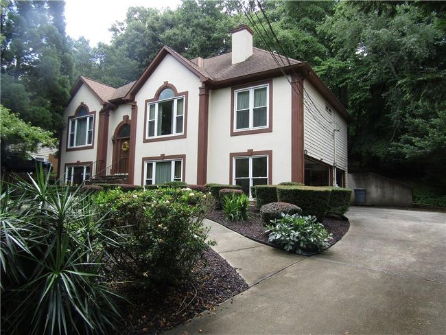 5820 Elm Tree Dr, House other with 4 bedrooms, 3 bathrooms and null parking in Buford GA | Image 4