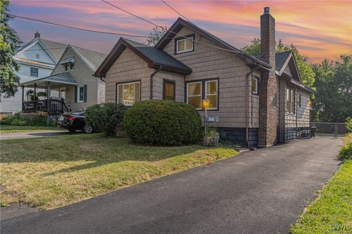 148 Darlington Rd, Syracuse, NY, 13208-3010 | Card Image